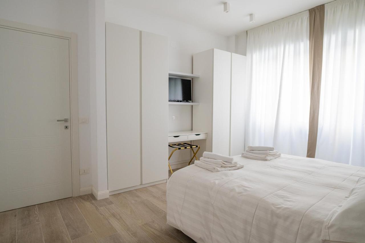 Gabri Guest House Bari Exterior photo